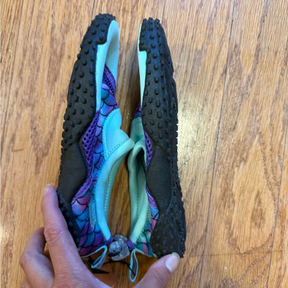 NWT Norty Kids Slip-On Water Shoes Purple Mermaid Size 1